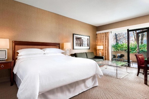 Sheraton Centre Toronto Hotel image 37